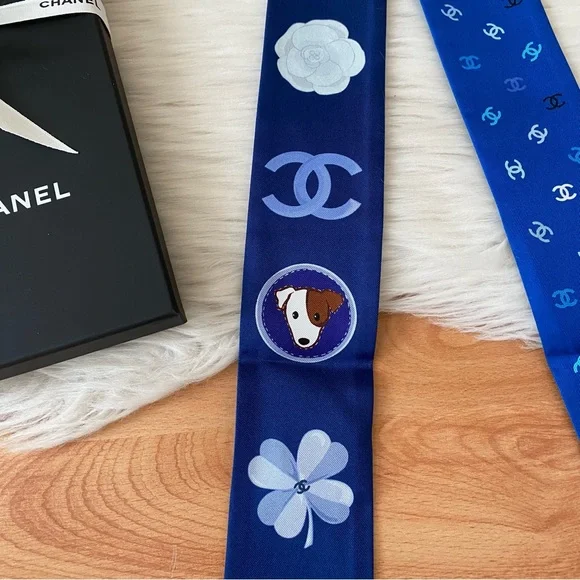 【完売間近】 (W) Chanel Slim Bandeau Silk Twill & Navy CHANEL | Accessories | Nwt 22s Chanel Dark Navy White Pearl
